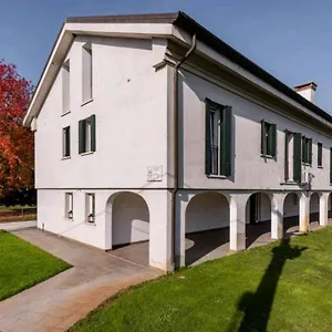 Apartment Venezia, Mira